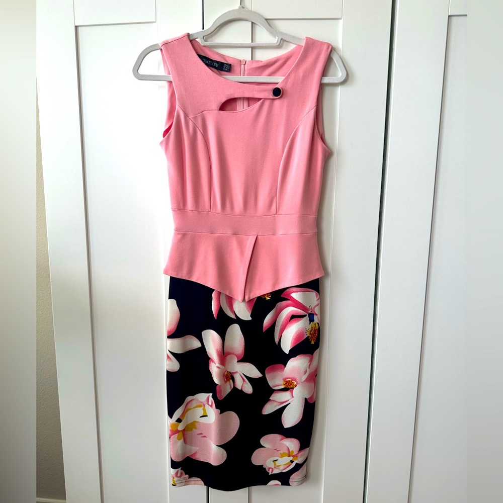 Floral Sheath Dress - Size 4